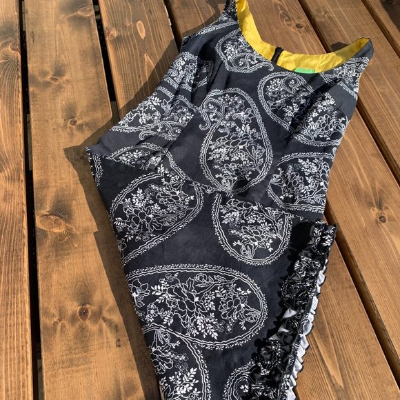 Bandana Dress - Picture 2 of 5